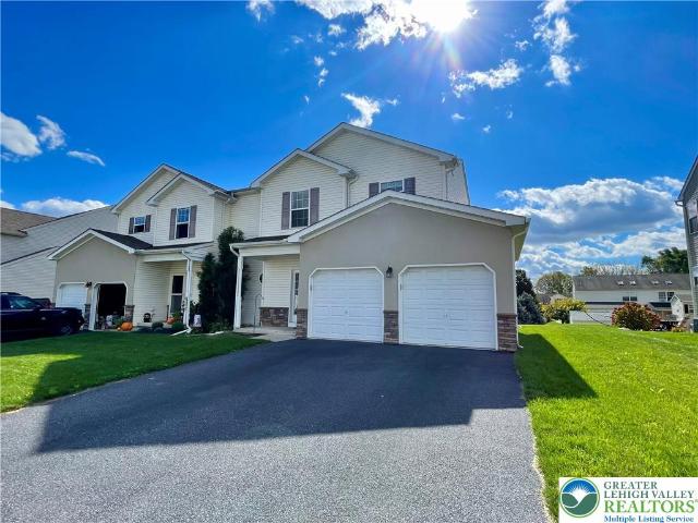 915 Graystone Circle