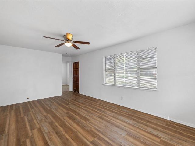 915 Faulkner Lane