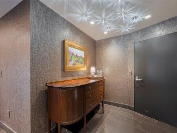 915 Franklin St, Unit 9N, Houston, TX 77002 | MLS #56168