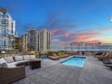 915 Franklin St, Unit 2F, Houston, TX 77002 | MLS #2889