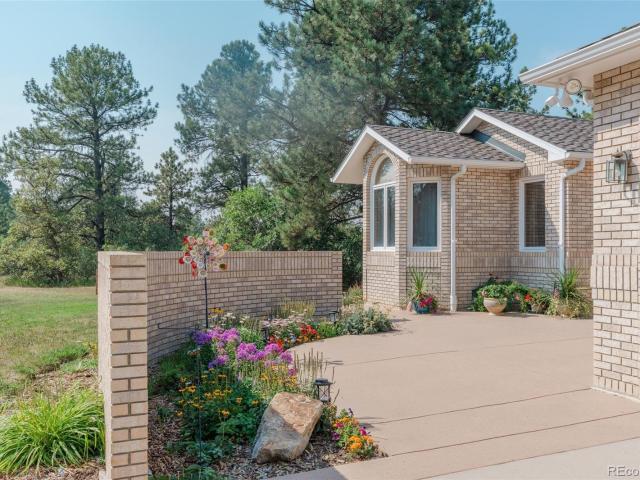 915 N Bluff Drive