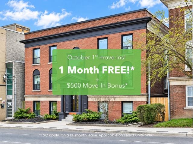 915 St Clair Ave W