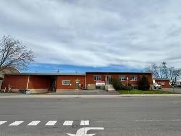 915 Rue Aubry, Saint Jean Sur Richelieu, QC, J3B 2H8 commerc.