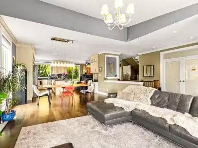 915 Thistle Place, Squamish, BC, V0N 1J0 house for lease Li.