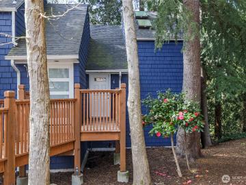 9165 45th Ave SW, Unit 6, Seattle, WA 98136 | MLS #2505