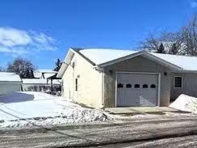 916 103Rd Avenue, Tisdale, SK, S0E 1T0 house for sale Listi.