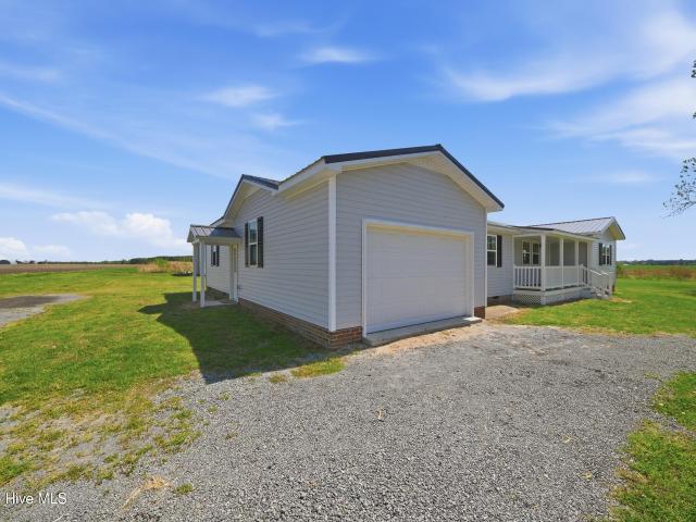 916 Acorn Hill Road