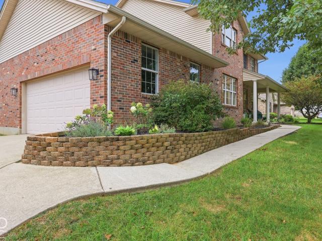 916 E Mill Creek Road S