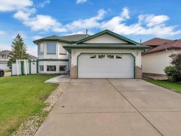 916 Jordan Crescent, Edmonton, AB, T6L 6X5 house for sale | Listing ID E4496 | Royal LePage