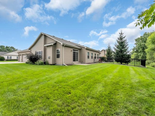 916 Langdon Ct