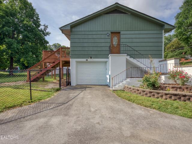 916 Mallory Rd