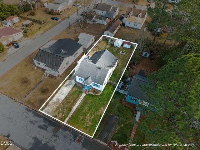 916 N Pembroke Avenue