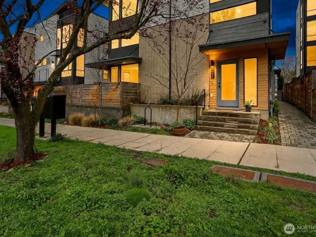916 NW 56th St, Unit G, Seattle, WA 98107 | MLS #2553