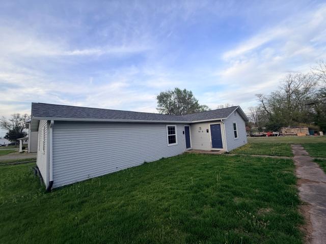 916 S 10th Street