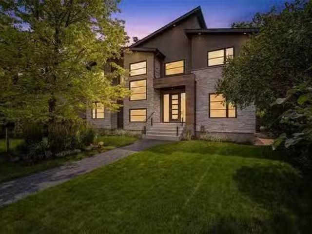 916 Somerset Avenue, Winnipeg, MB, R3T 1E7 Luxury House for.