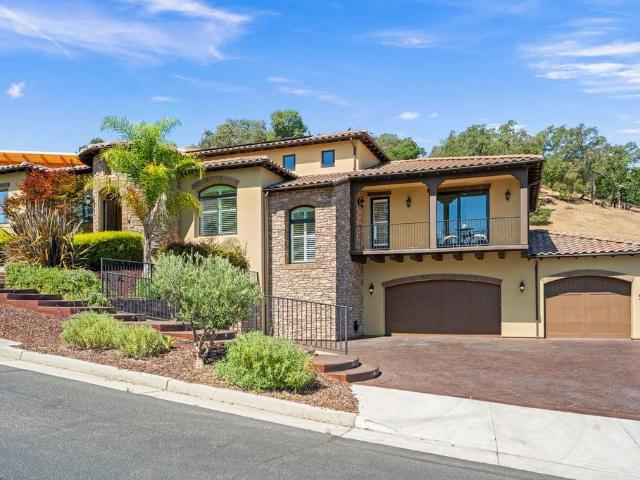9175 Tea Tree Way