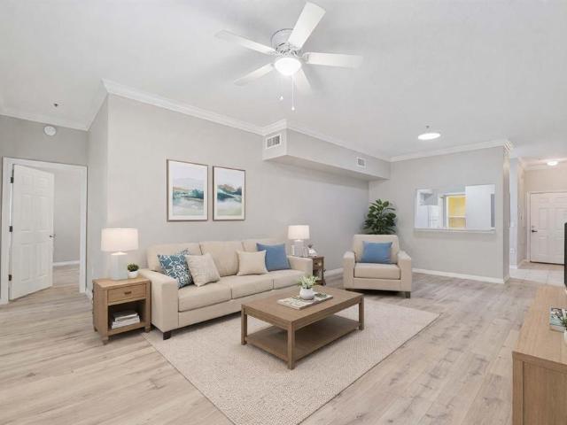 9177 SW 52nd Rd, Unit 102, Gainesville, FL 32608 | MLS #GC538864