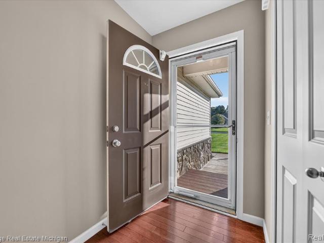 9172 Acacia Trail