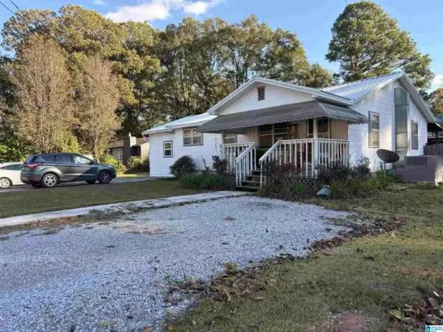 917 5TH AVE SW, ALABASTER, AL 35007