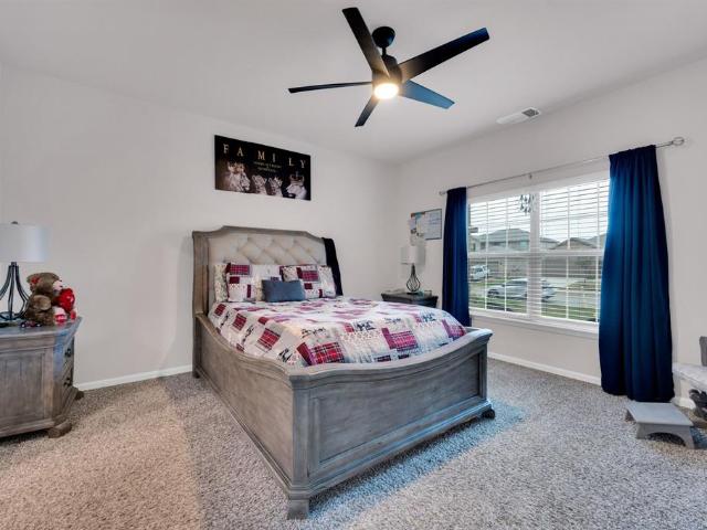 917 Clark Dr, Ferris, TX 75125 | MLS #21205