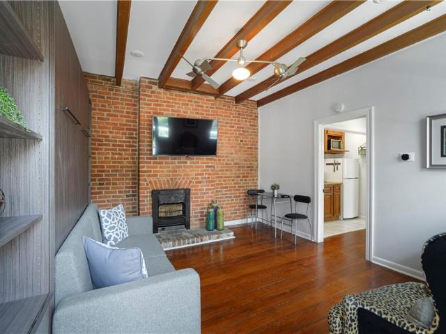 917 Esplanade Avenue # 6