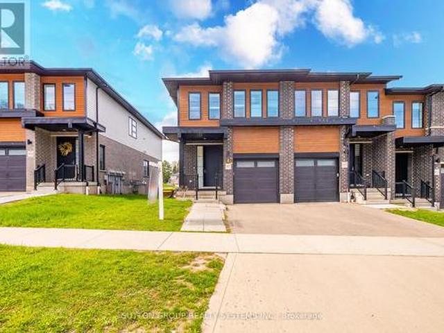 917 Robert Ferrie Drive, Kitchener, ON, N2R 0P2 house for sale | Listing ID X13050 | Royal LePage
