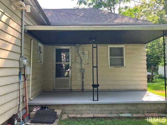 917 W 4th Street