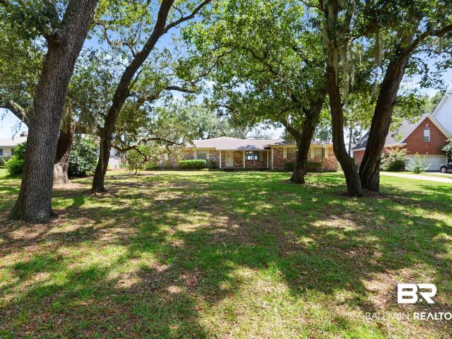 9182 Bay View Drive