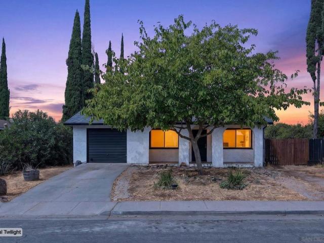 918 Cortina Dr