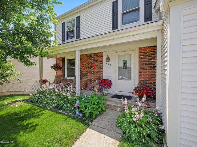 918 Horseshoe Court