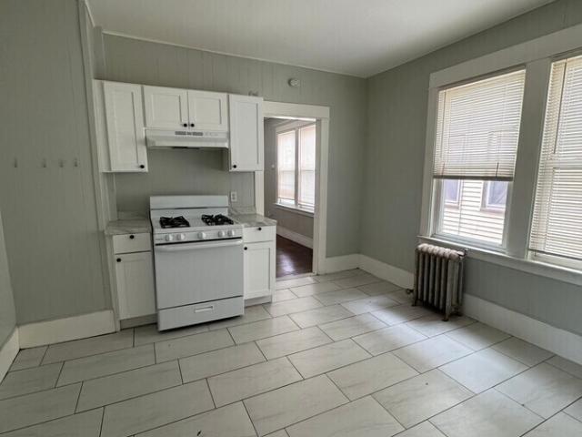 918 Winchester Ave 2