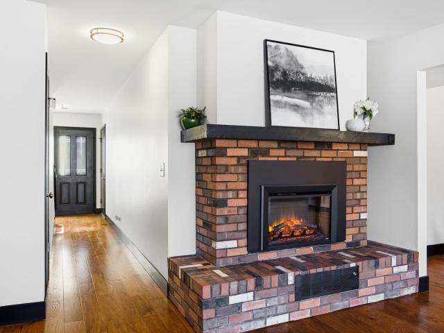 919 Meadow Ridge Lane