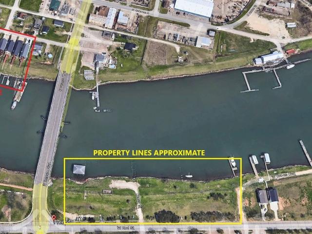 919 N Avenue A, Freeport, US, TX