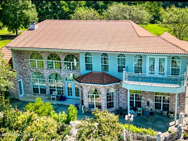 91 W Virgil Lewis Road