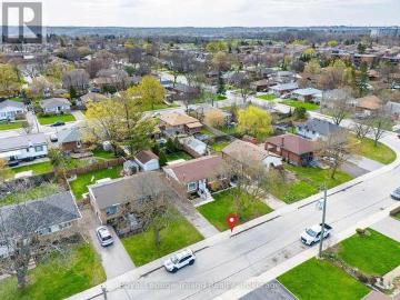 91 Wise Crescent, Hamilton Huntington, ON, L8T 2L7 house for sale | Listing ID X13495 | Royal LePage