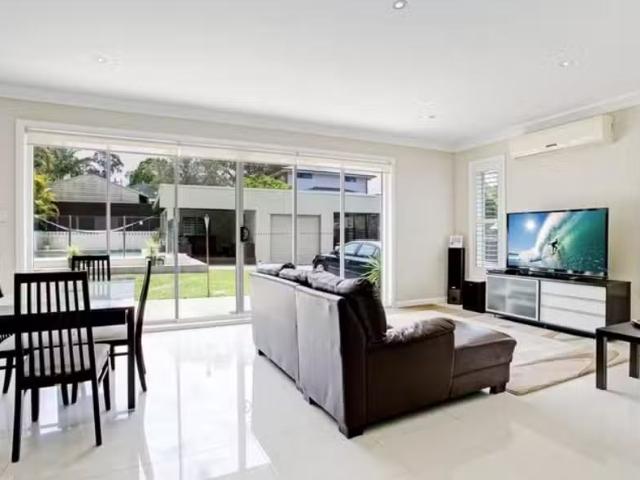 91 Burraneer Bay Road, Burraneer House for rent Listed by Pro.
