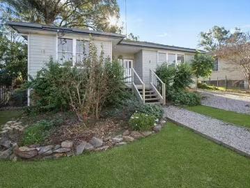 South Windsor, Colo Heights - Garden, Parking