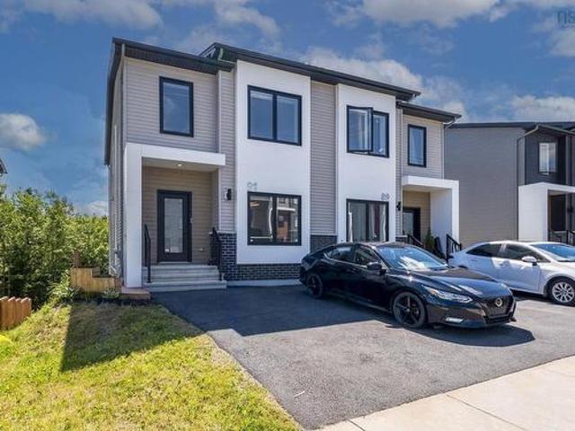 91 Honeygold Drive, Halifax, NS, B3R 0G3 house for sale | Listing ID 202617 | Royal LePage
