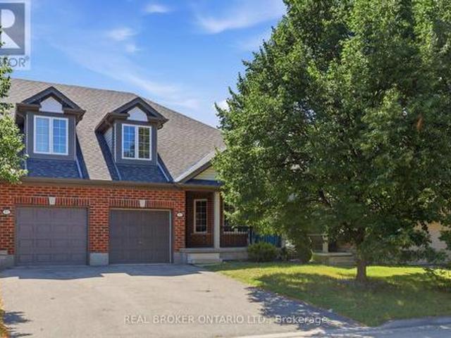 91 Lynch Circle E, Guelph, ON, N1L 1R6 house for sale | Listing ID X13642 | Royal LePage