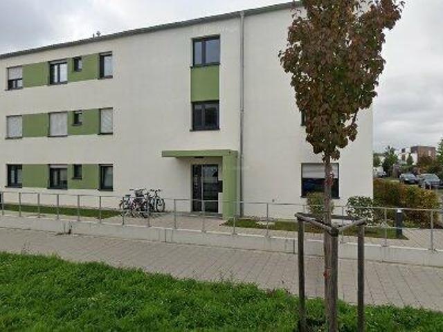 91 m2 apartment for rent in Regensburg