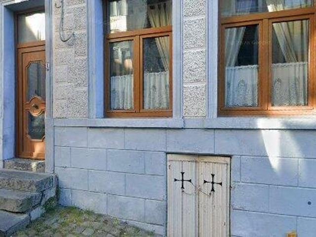 91 m2 apartment for rent in Thuin