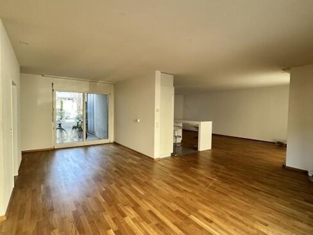 91 m2 loft apartment in the middle of Seefeld