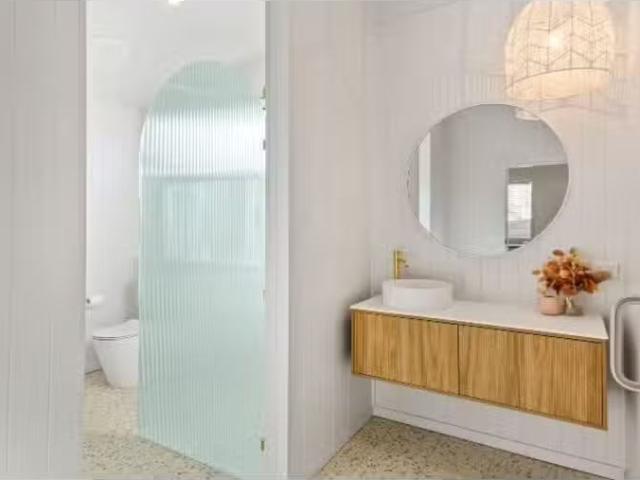 91 Princes Highway, Corrimal House for rent Listed by Carmen.