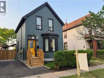 Hamilton, Ontario, Ontario - Garden, Office room