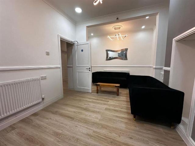 91 Richmond Road, Cardiff CF24, 7 bed terraced house to rent, £3,360 pcm | PrimeLocation