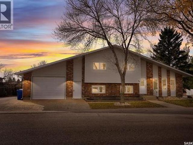 91 Rodenbush Drive, Regina, SK, S4R 8E6 house for sale | Listing ID SK051602 | Royal LePage