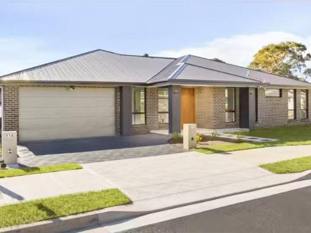 91A THIRLMERE WAY, Tahmoor House for rent Listed by Monique P.