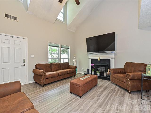 9207 Kimmel Lane