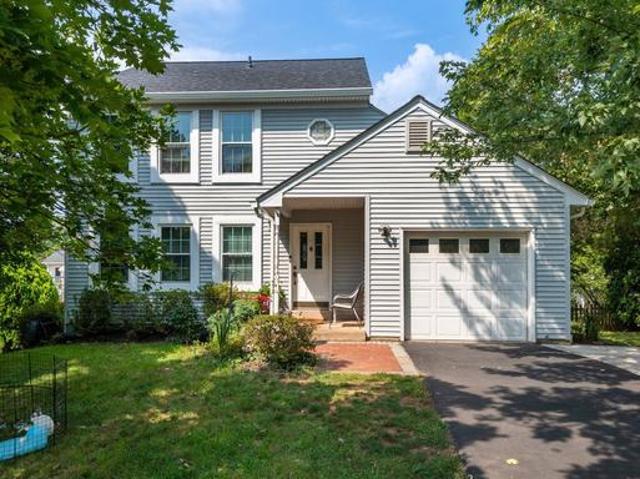 9208 Robin Lynn Court