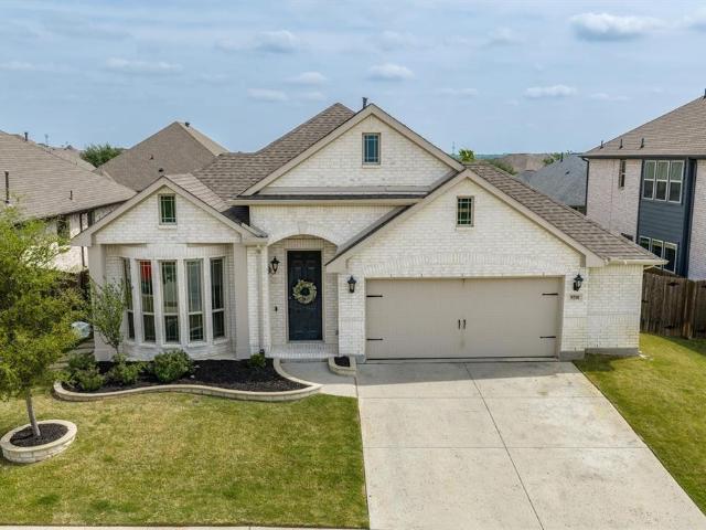 9201 Amistad Lane